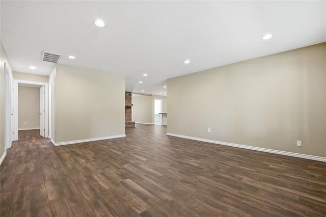 5025 NW 19th Street, Oklahoma City, OK 73127