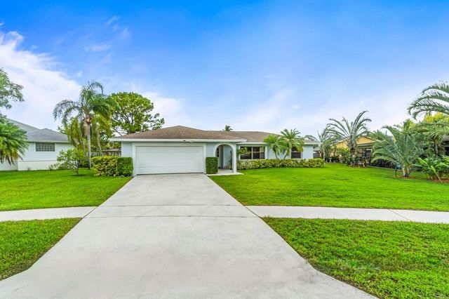 1849 Tulip Lane, Wellington, FL 33414
