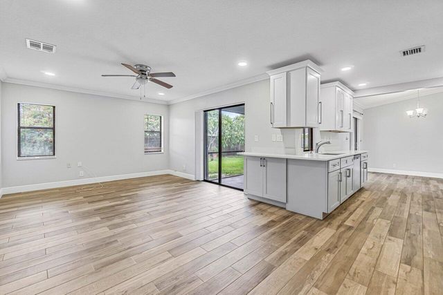 1849 Tulip Lane, Wellington, FL 33414