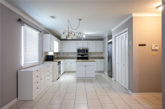 7216 New Dale Road, Rex, GA 30273