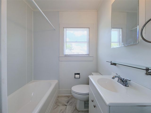 7818 Dixie Drive, Houston, TX 77087