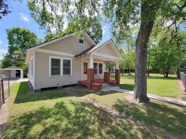 7818 Dixie Drive, Houston, TX 77087