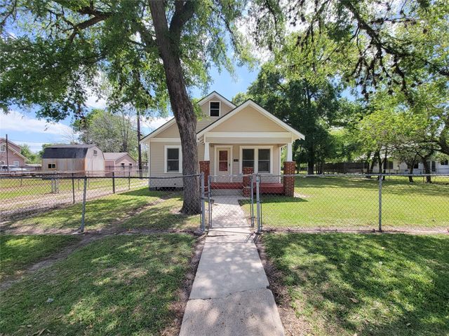 7818 Dixie Drive, Houston, TX 77087