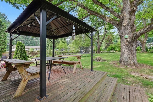 507 Floral Drive, Belding, MI 48809
