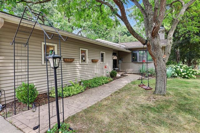 507 Floral Drive, Belding, MI 48809