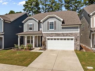 818 Haybeck Lane, Apex, NC 27523