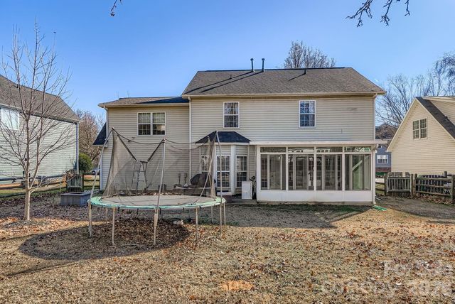 10303 Baskerville Avenue 103, Charlotte, NC 28269