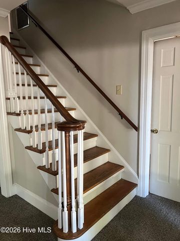 901 SE Greenville Boulevard, Greenville, NC 27858