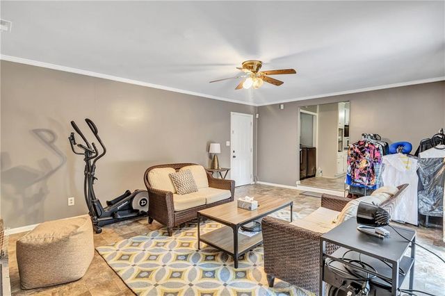 3652 Greentree Farms Drive, Decatur, GA 30034