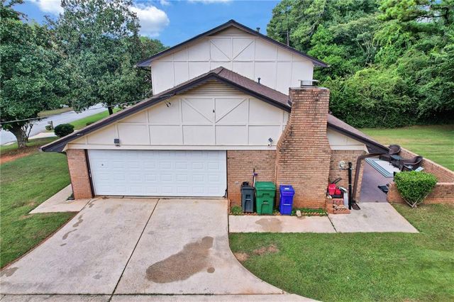3652 Greentree Farms Drive, Decatur, GA 30034