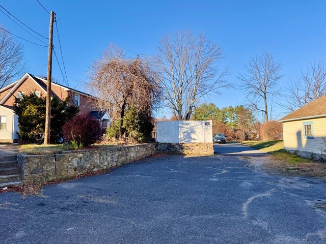 130 North Elm Street, Torrington, CT 06790