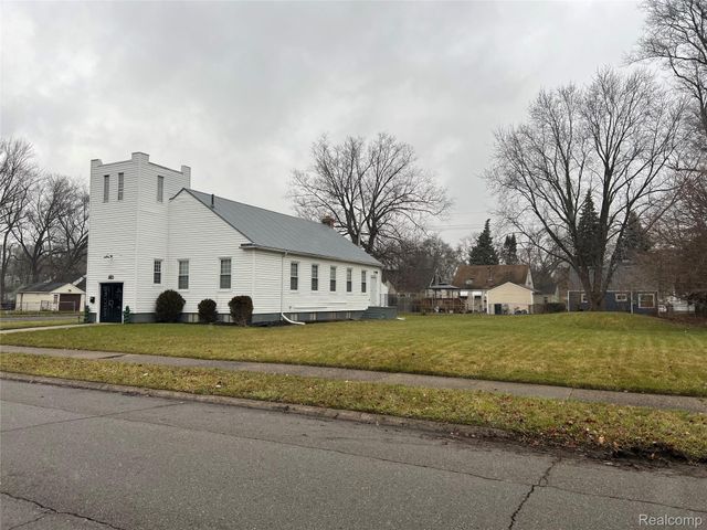 18923 McCormick Street, Detroit, MI 48224