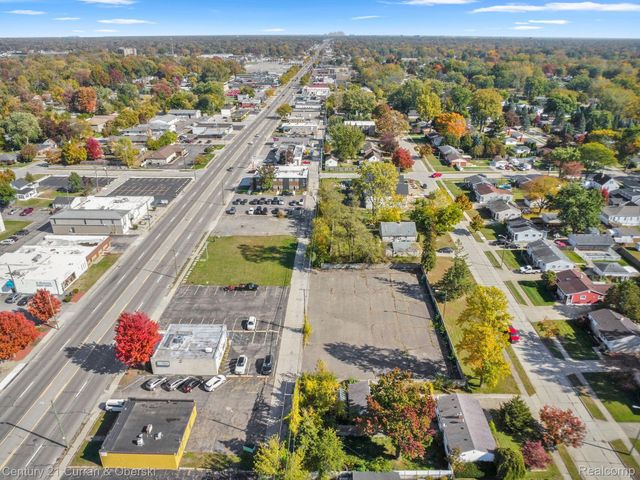 30759 Ford, Garden City, MI 48135