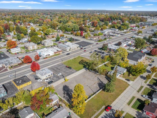 30759 Ford, Garden City, MI 48135