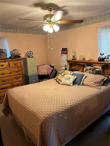 1300 Cherokee Street, Leavenworth, KS 66048