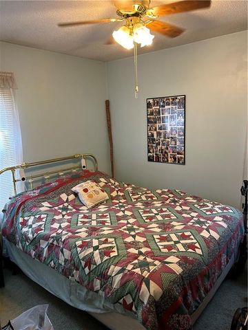 1300 Cherokee Street, Leavenworth, KS 66048