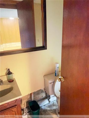 1300 Cherokee Street, Leavenworth, KS 66048