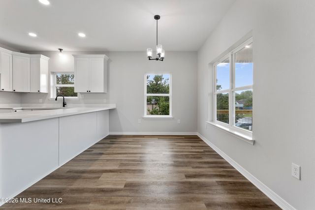 10074 Byrd Avenue, D'iberville, MS 39540