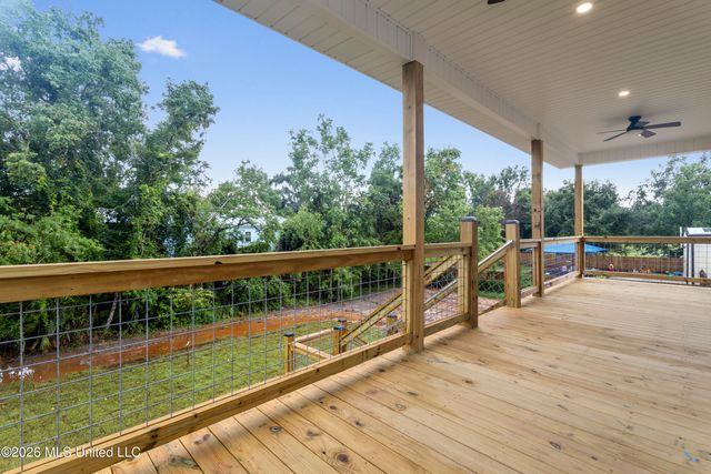 10074 Byrd Avenue, D'iberville, MS 39540