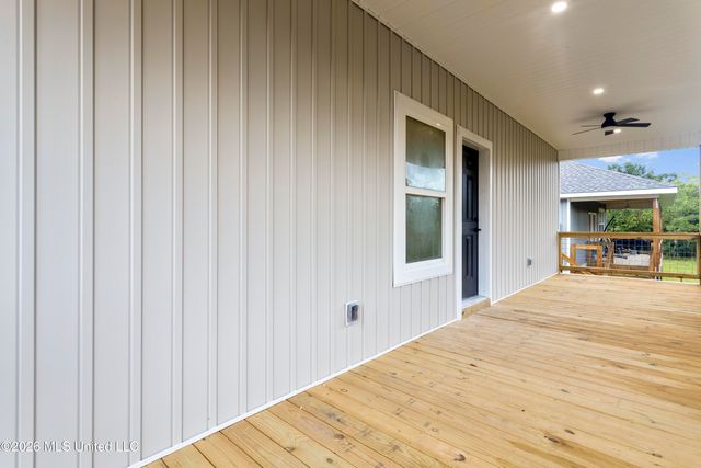 10074 Byrd Avenue, D'iberville, MS 39540