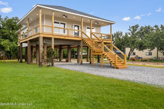 10074 Byrd Avenue, D'iberville, MS 39540