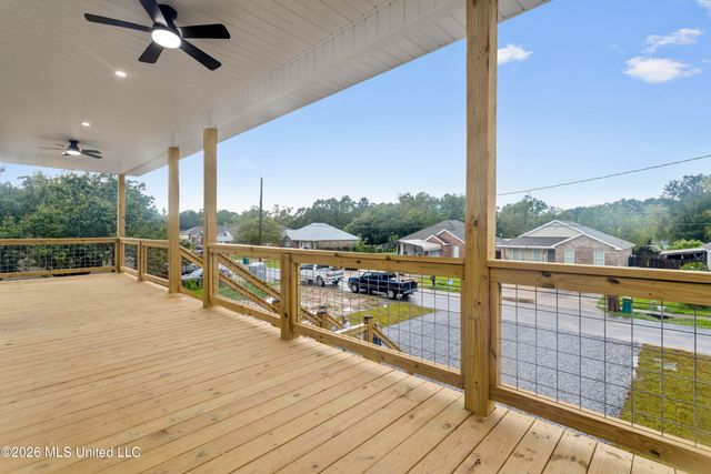 10074 Byrd Avenue, D'iberville, MS 39540