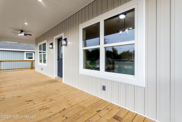 10074 Byrd Avenue, D'iberville, MS 39540