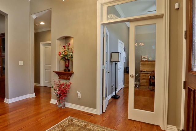 905 W Rufina Court, Nixa, MO 65714