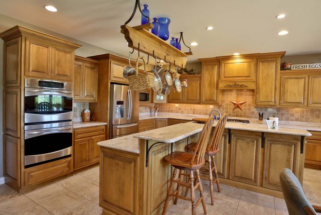 905 W Rufina Court, Nixa, MO 65714