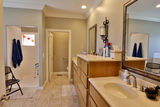 905 W Rufina Court, Nixa, MO 65714