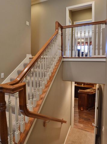 905 W Rufina Court, Nixa, MO 65714