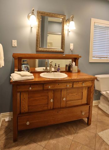 905 W Rufina Court, Nixa, MO 65714