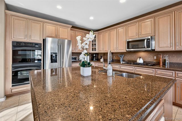 2943 Black Canyon Way, Castle Rock, CO 80109