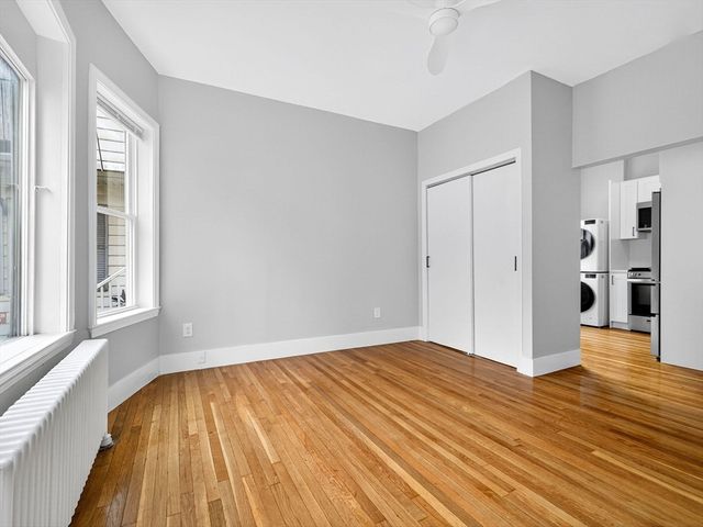1576 Cambridge St 2F, Cambridge, MA 02138