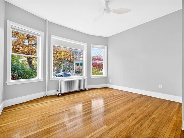 1576 Cambridge St 2F, Cambridge, MA 02138