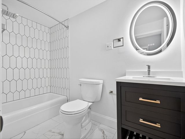 1576 Cambridge St 2F, Cambridge, MA 02138