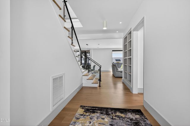 838 Woodburn Road, Raleigh, NC 27605