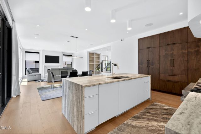 838 Woodburn Road, Raleigh, NC 27605