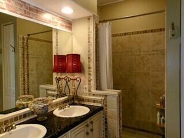 6898 Julia Gardens Drive, Coconut Creek, FL 33073