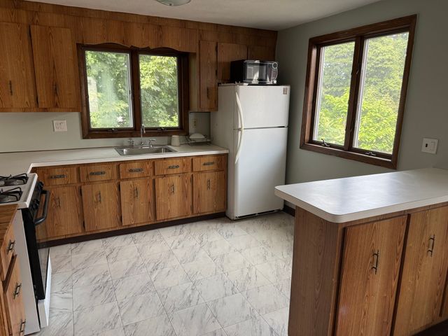 38 Summit Ave 2, Winthrop, MA 02152