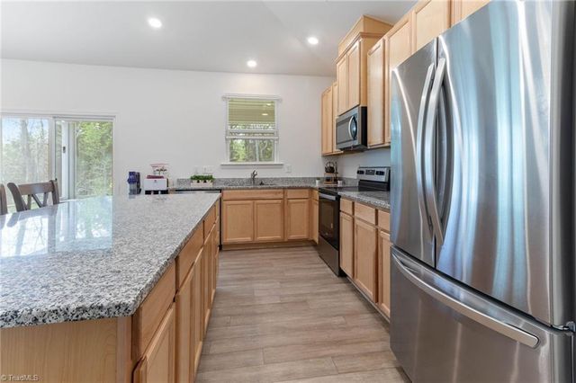 532 Kayak Court, Mebane, NC 27302