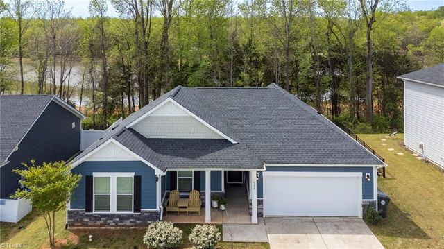 532 Kayak Court, Mebane, NC 27302