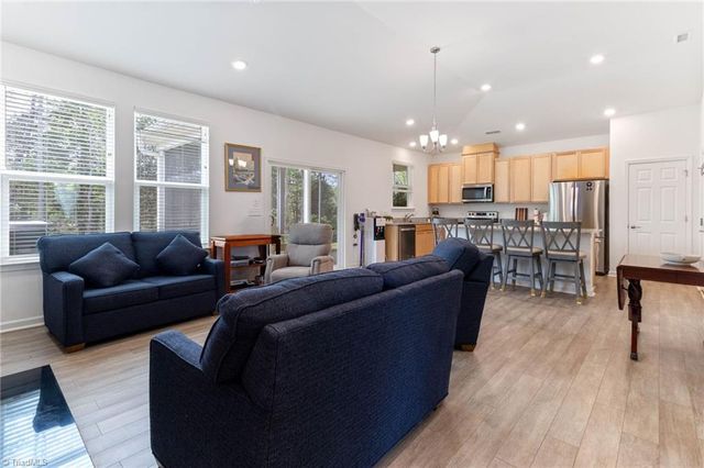 532 Kayak Court, Mebane, NC 27302