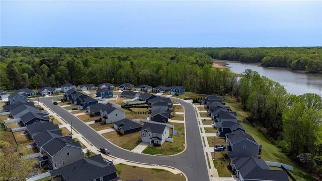532 Kayak Court, Mebane, NC 27302