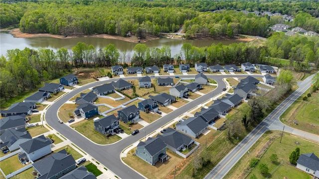 532 Kayak Court, Mebane, NC 27302