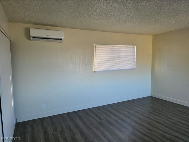 3364 Royce Court, Las Vegas, NV 89121