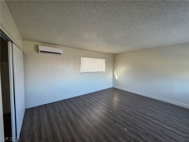 3364 Royce Court, Las Vegas, NV 89121