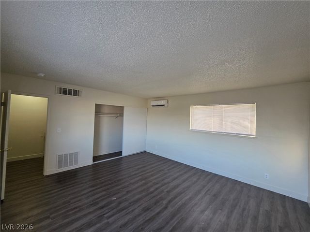 3364 Royce Court, Las Vegas, NV 89121