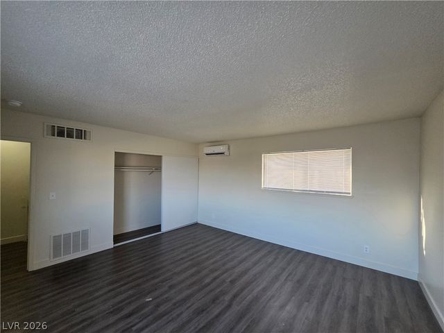 3364 Royce Court, Las Vegas, NV 89121