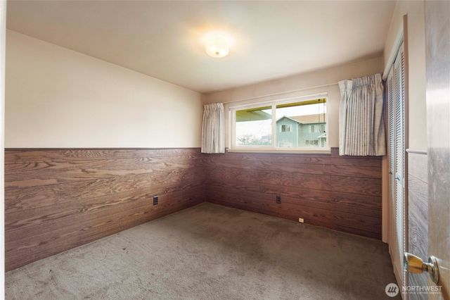 10702 39th Avenue SW, Seattle, WA 98146